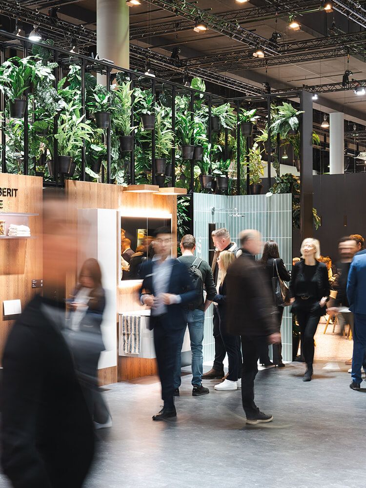 Schritt-für-Schritt Entstehung eines Messestands in den Werkstätten von Display International.