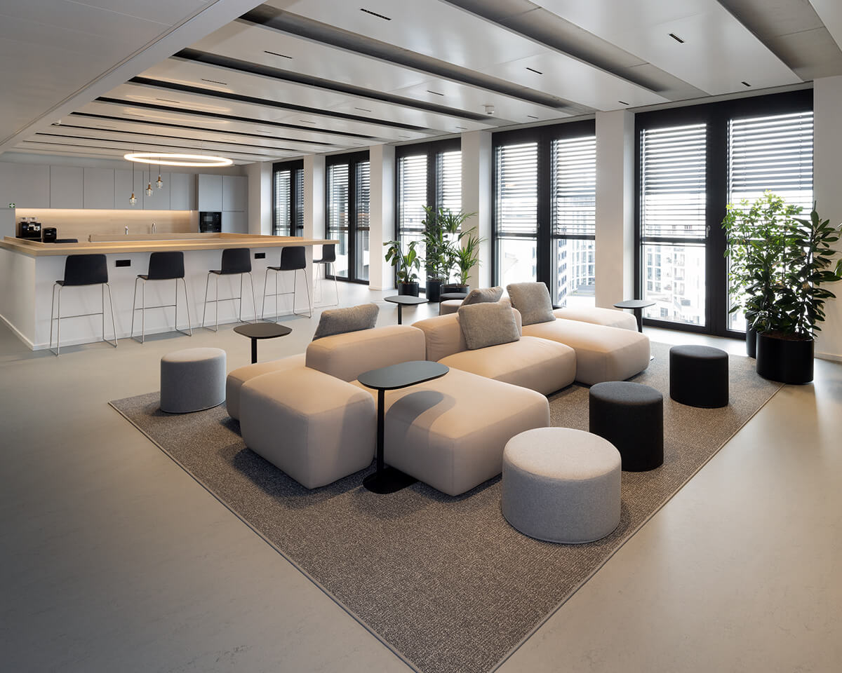 Innenausbau von hochwertigen Büroräumen in Frankfurt