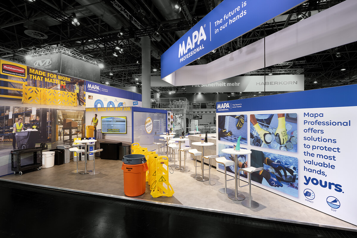 Ganzheitlich realisierter Markenauftritt durch Display International mit harmonischer Verbindung von Design, Funktion und Atmosphäre.