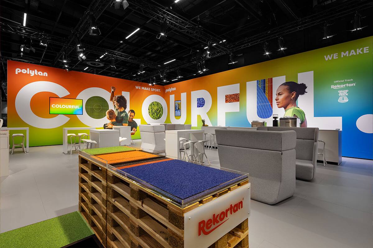 Messebau auf höchstem Niveau: Display International realisiert einen starken Markenauftritt der Sport Group auf der FSB Köln.