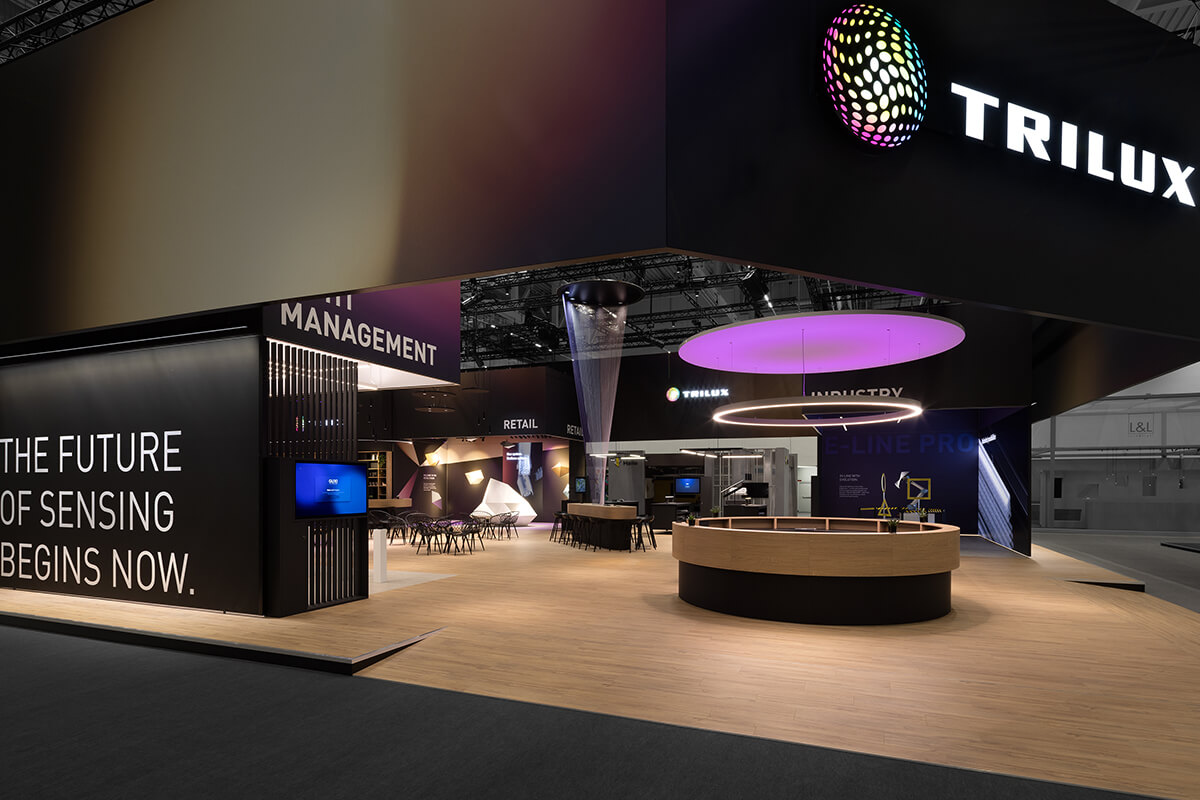 Sustainable TRILUX exhibition stand at Light + Building focusing on reuse and high-quality design