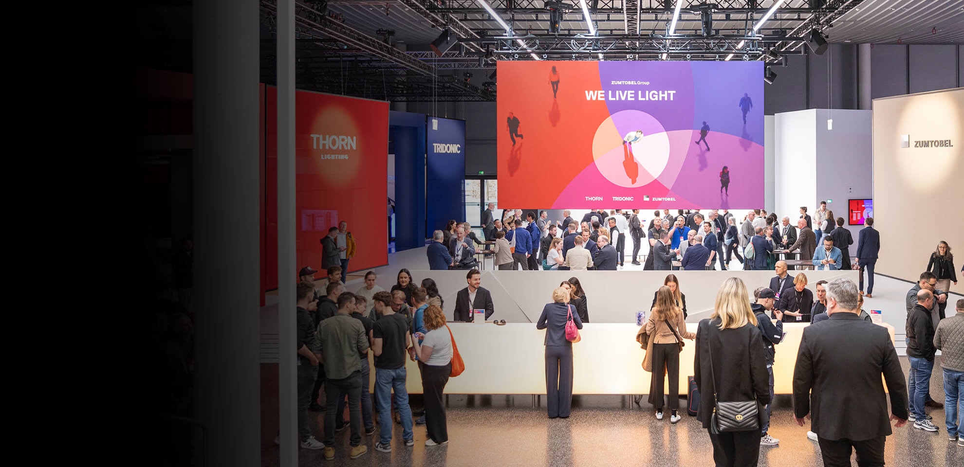 Zumtobel Group exhibition stand at Light + Building Frankfurt – realized by Display International with a focus on sustainable stand construction.